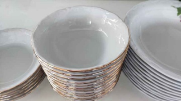 Porland Kase Altın Yaldız 13 Cm (6'lı Paket) için ayrıntıları göster Porland Kase Altın Yaldız 13 Cm (6'lı Paket) resmi