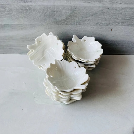 Mini Porselen Lokumluk Yaprak Model (6'lı Paket) resmi